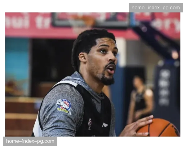 金州女武神阵容年轻化：选中田中心补强后场，签老将斯托克斯稳内线